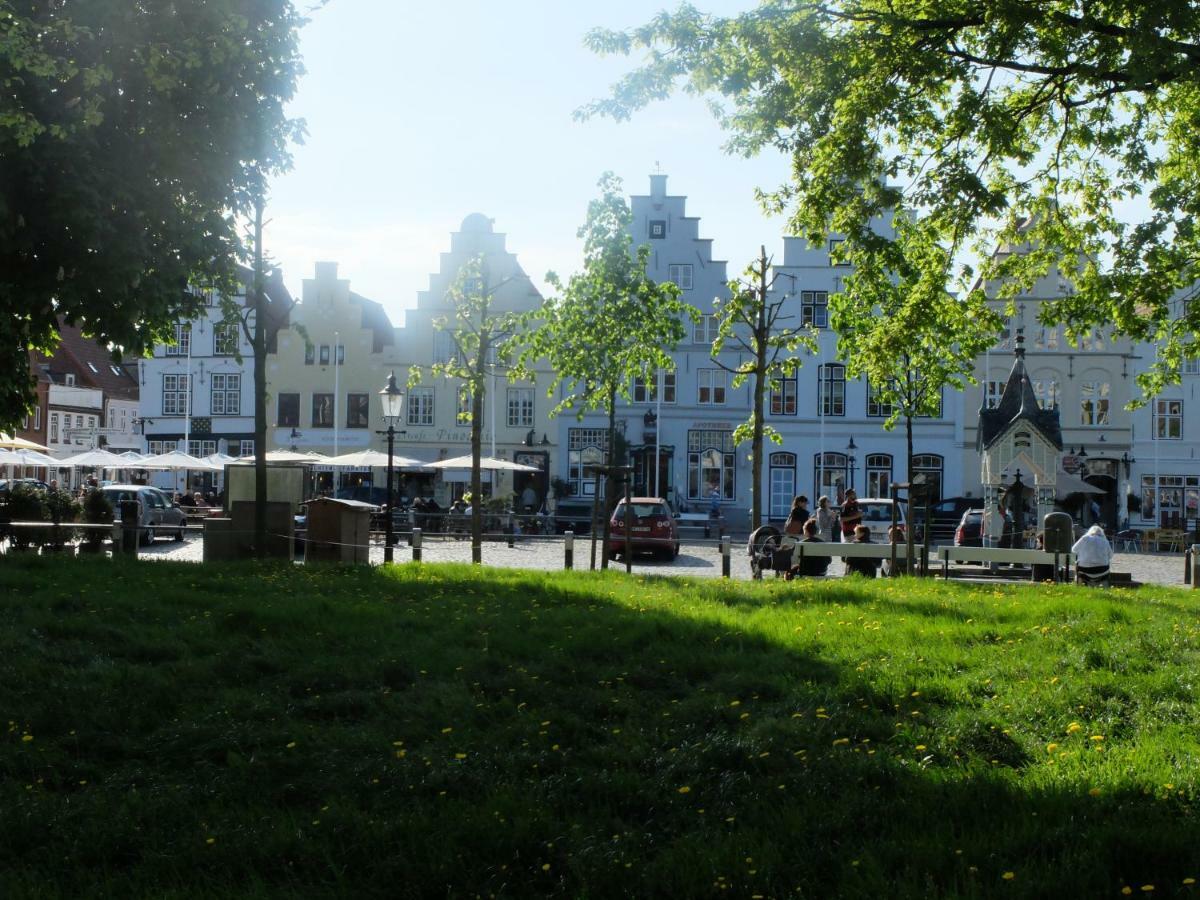 Ferienhaus Schaefer Villa Friedrichstadt Exterior photo